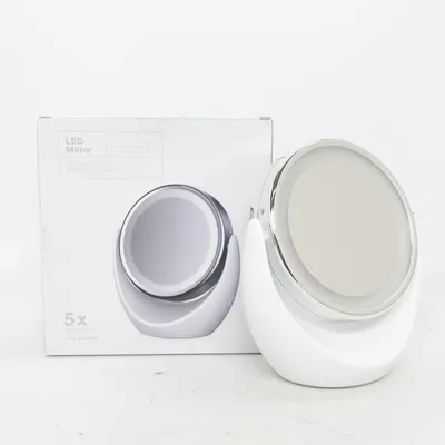 Makeup mirror (Beauty Mirror With LED light) from Clas Ohlson