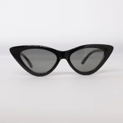Sunglasses (Black) from Monki
