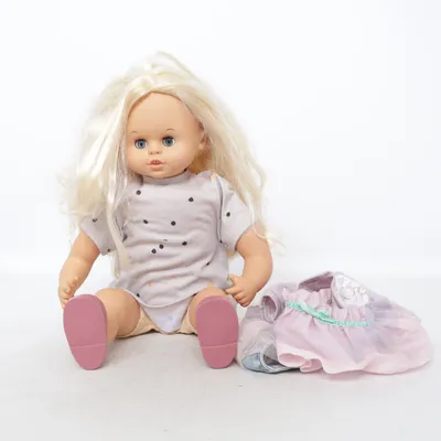 Docka (Beige) från Skrållan