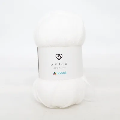 Garn (Vit) från Amigo