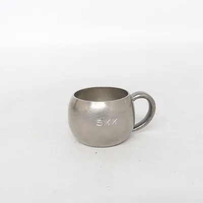 Mugg (Silverfärgad) från Svenskt Tenn Handarbete