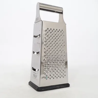 Grater (Silver, Black)