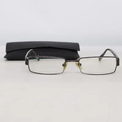 Glasögon (Svart) från Kam Dhillon