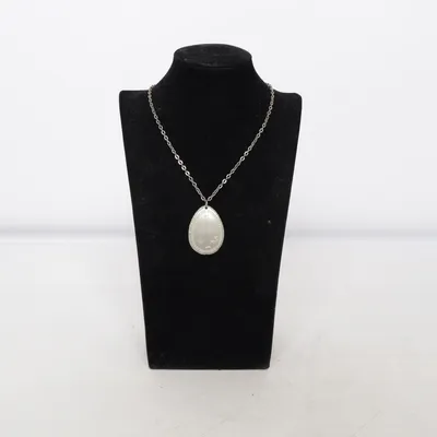 Collier (Dubbel spåtrumma) de Jokkmokks Tenn Métal inconnu, Étain