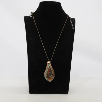 Halsband (Brun, Flerfärgad) Okänd metall