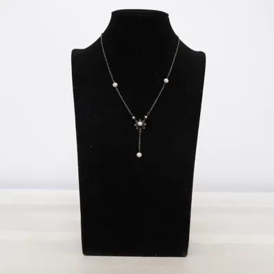 Halsband (Silverfärgad, Vit) från Yvone Christa Silver