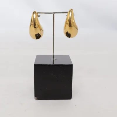 Oorbellen (Goud) Onbekend materiaal