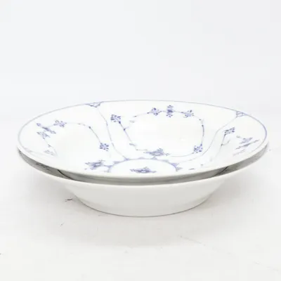 Djup tallrik (Musselmalet 2 st tallrikar) från Royal Copenhagen
