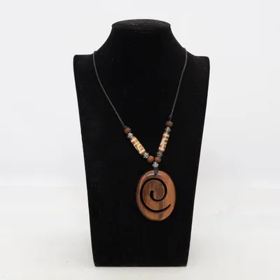 Halsband (Svart, Brun) Okänd metall