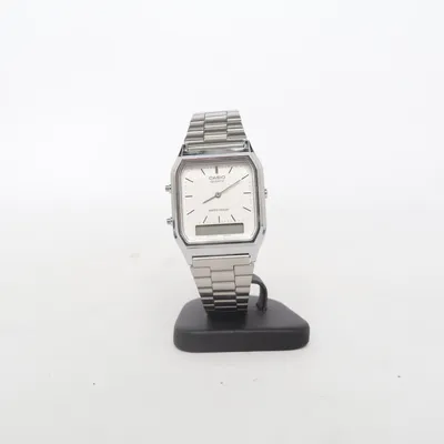 Montre (AQ-230) de Casio