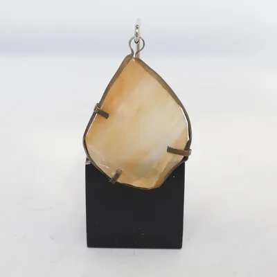 Vedhæng (Beige)