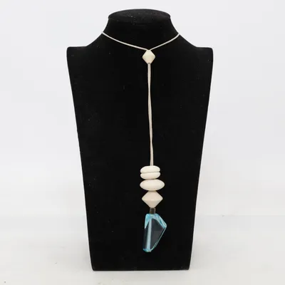 Halsband (Beige, Blå) från Aarikka Okänd metall