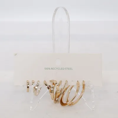 Örhängen (Guldfärgad) från H&M Okänd metall