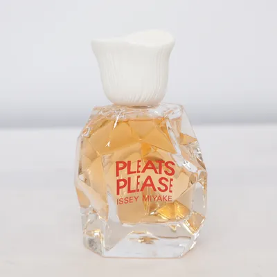 Eau de Toilette (Pleats Please) van Issey Miyake