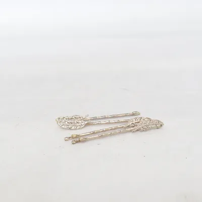 Boucles d'oreilles (Rouge, Argent) Métal inconnu
