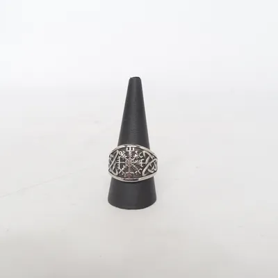 Ring (Silverfärgad) Okänd metall
