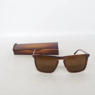 Solglasögon (Brun) från Oliver Peoples