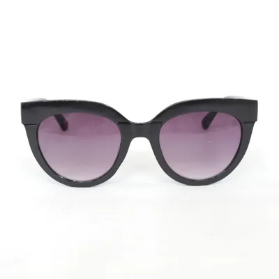 Solglasögon (Svart) från New Yorker