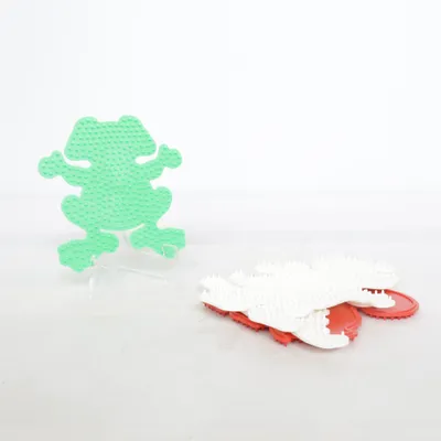 Bead plate (White, Green, Red) from Hama