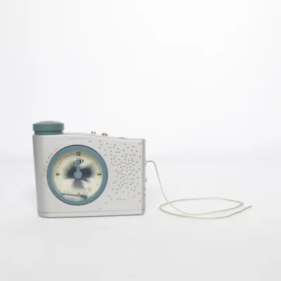 Wekkerradio (SC-S 230) van Grundig