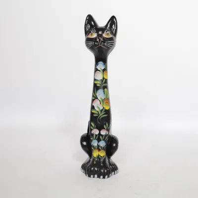 Figurine (Black, Multicolored)