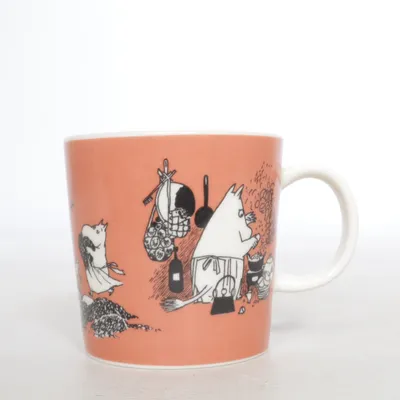Becher (Mumin MÖRKROSA MUMINMAMMA) von Arabia Finland