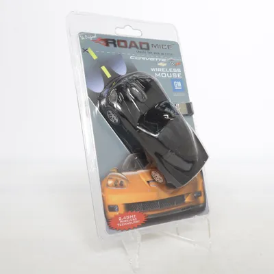 Computer mouse (Corvette ) from Road Mice