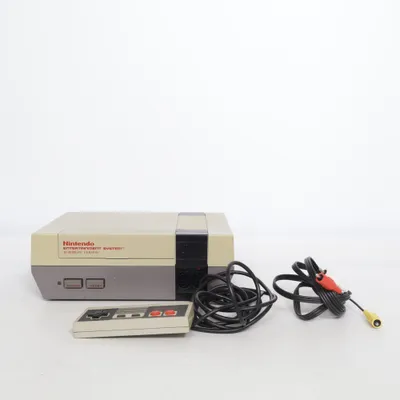 Game console (Beige, Grijs, Zwart) van Nintendo
