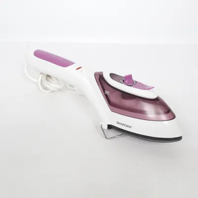 Strykjärn (Vit, Rosa) från SilverCrest