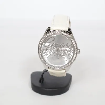 Armbandsur (Vit, Silverfärgad) från Guess