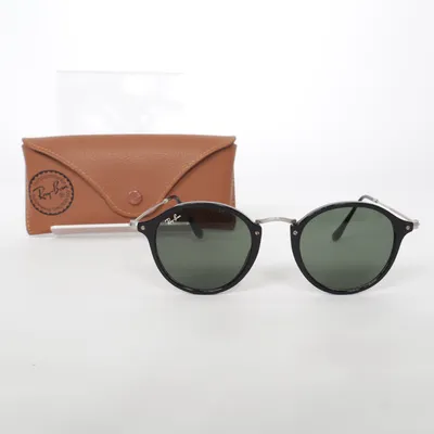 Solbriller (RB 2447) fra Ray-Ban