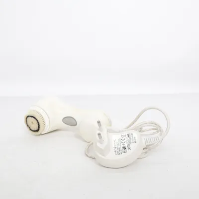 Cleansing device (Mia 2) from Clarisonic