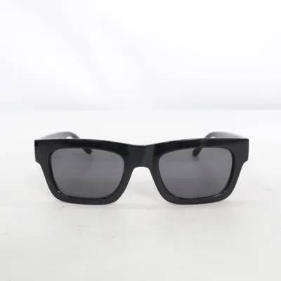 Sunglasses (Black) from Stuhf