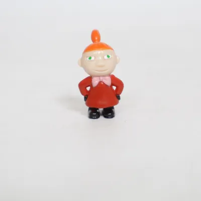 Leksaksfigur (Röd, Orange, Svart) från Moomin