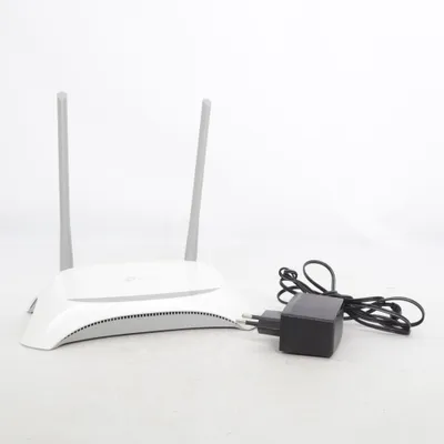 Router (Tl-Mr3420) from TP-Link