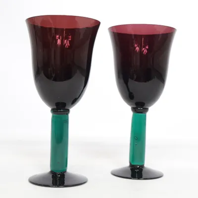 Wine glass (Purple, Green, Black)