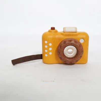 Toy (Yellow, Brown) from PlanToys
