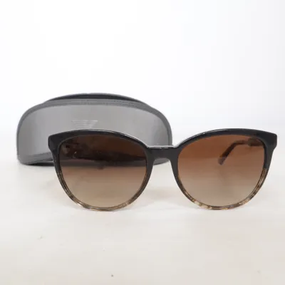 Solbriller (EA 4101) fra Emporio Armani