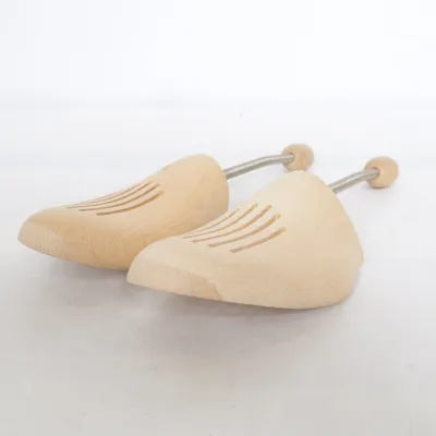 Embauchoirs (Beige) de Delta