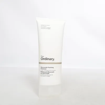Gezichtsreiniger (Glucoside Foaming Cleanser) van The Ordinary