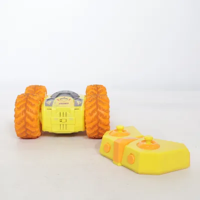 Electronic game (Yellow, Orange) from Rastar