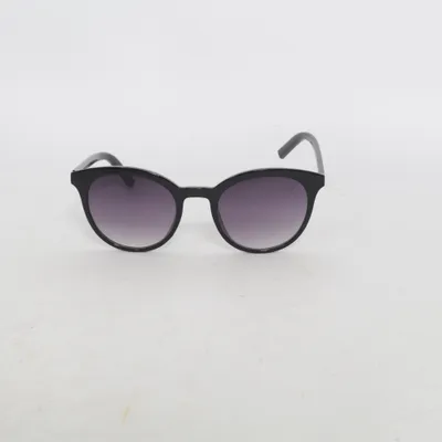 Lunettes de soleil (Noir) de Montini