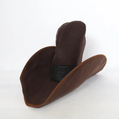 Costume accessories (Brown, Black)