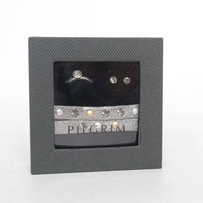 Örhängen (Grå, Silverfärgad) från Pilgrim Okänd metall