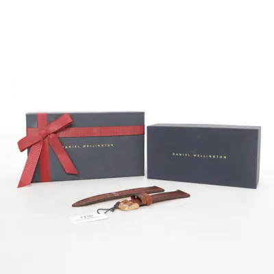 Klockarmband (Brun) från Daniel Wellington Skinn