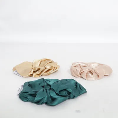 Élastique pour cheveux (Style And Protect Silk Scrunchie Trio) de Monpure