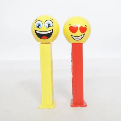 Candy machine (Emoji) from PEZ