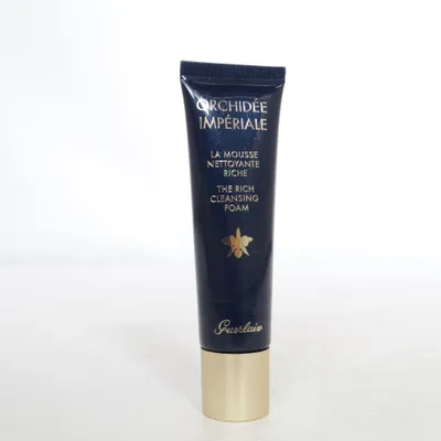 Nettoyant visage (Orchidée Impériale La Mousse Nettoyante Riche) de Guerlain