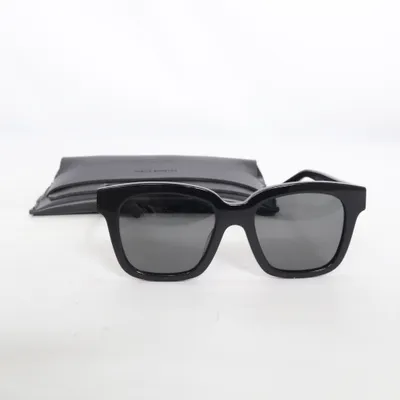 Solglasögon (Svart) från Gentle Monster