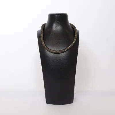 Halsband (Beige, Grå) Okänd metall